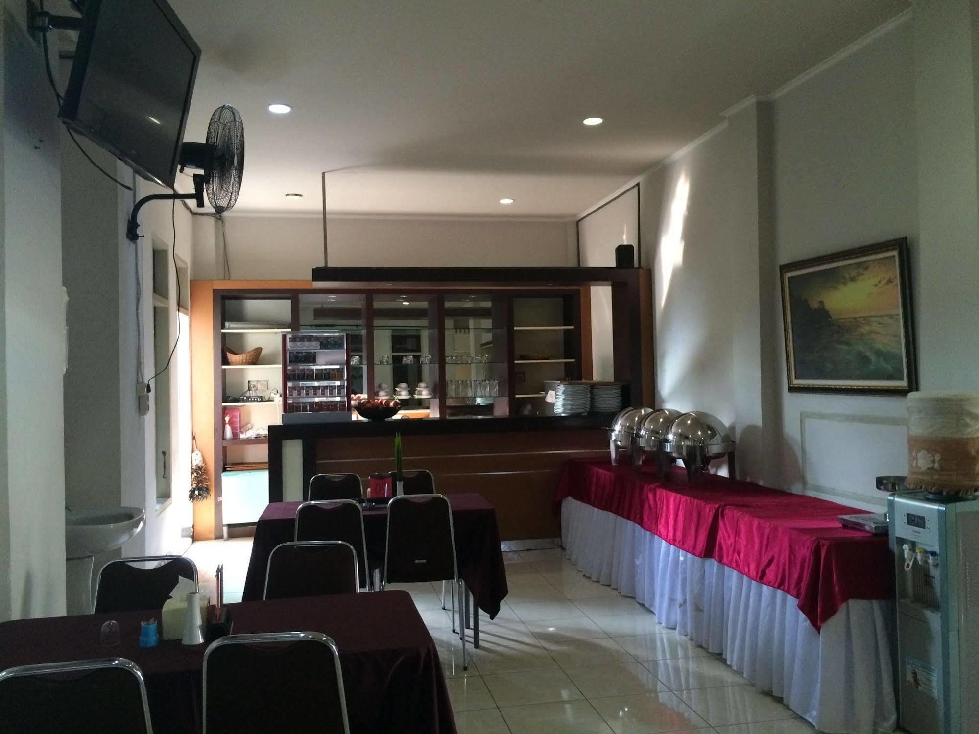 Maktal Hotel Mataram Exteriér fotografie